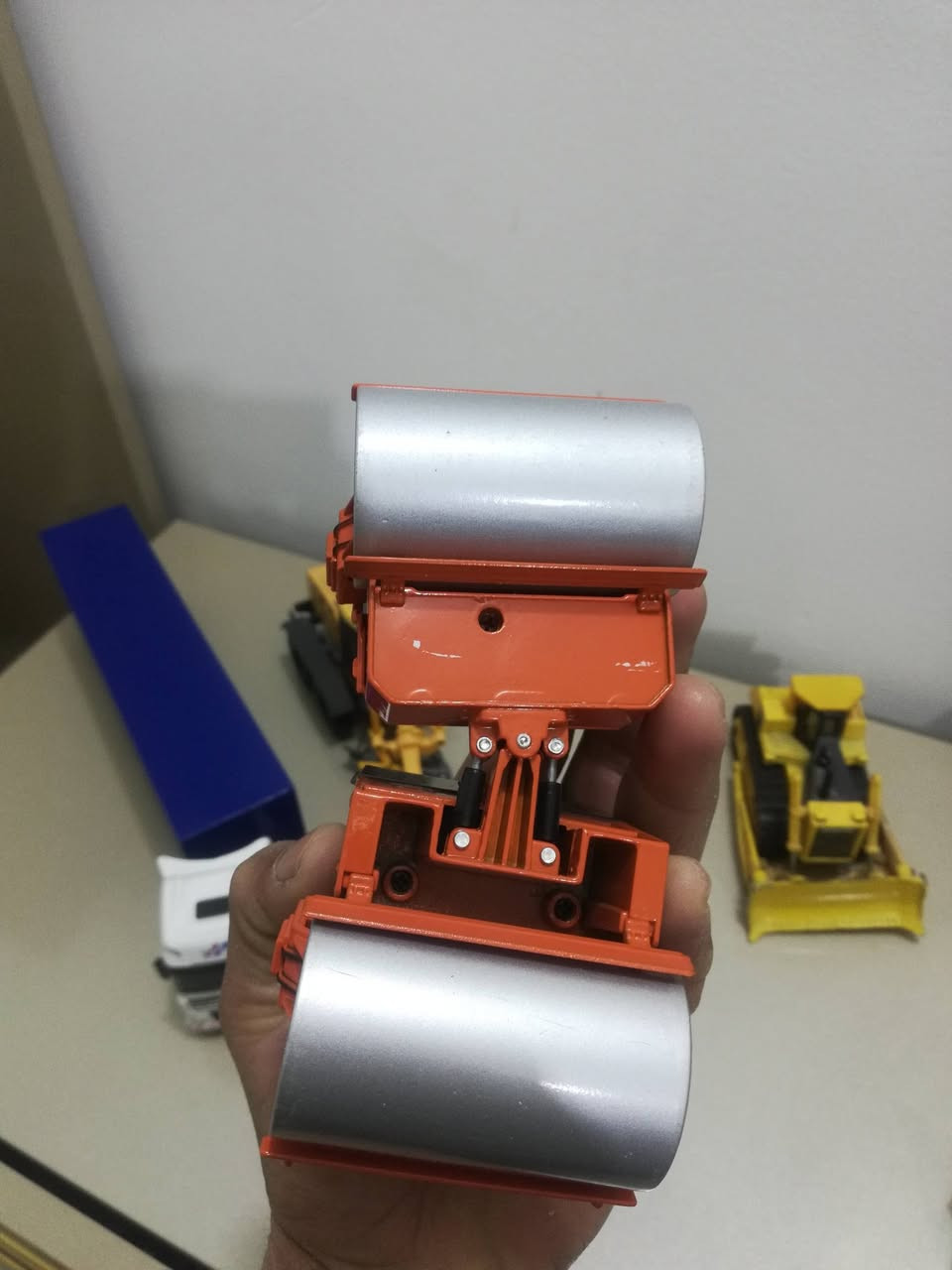 سلام عليكم مجموعة نشايات للبيع سعر 100الف يوجد توصيل ***********
