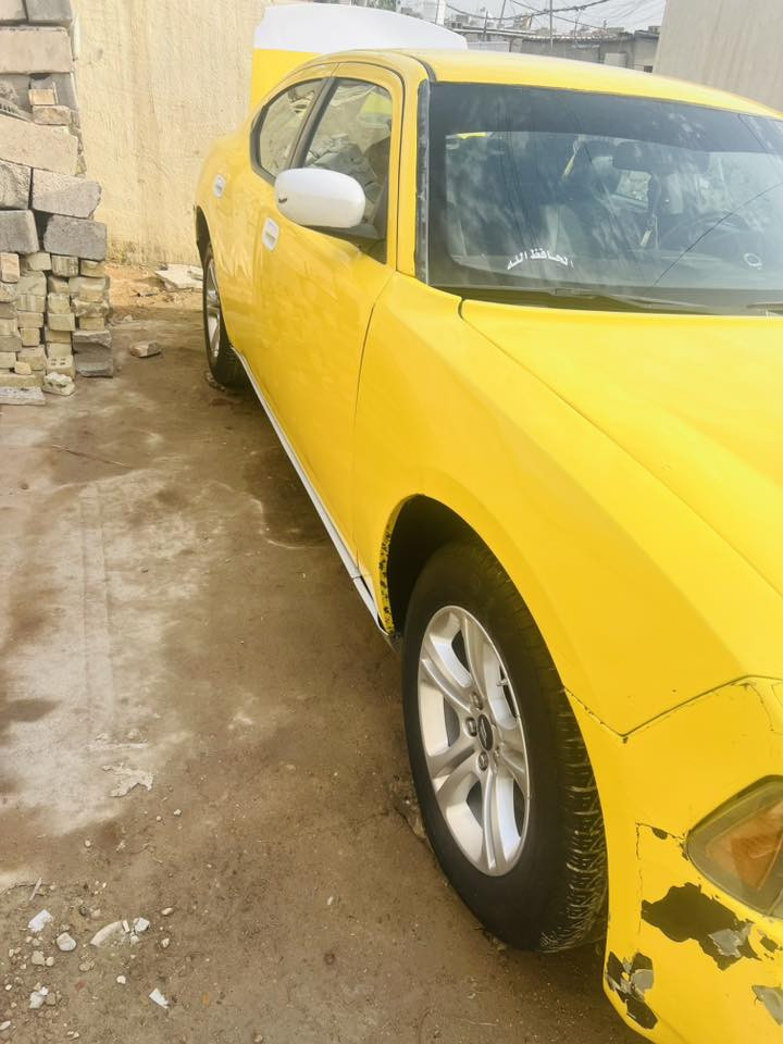 السلام عليكم جارجر مديل 2008 سياره حلوه كلش عليها مكينه مال جورني توني شادها مال حاويه بيها جاملغ خلفي فقط خطها موصل سعرها 80وبيها مجال قليل مصفره هيئه وغرامات مكاني بغداد جكوك شارع قمر بني هاشم واتساب ….  ***********
