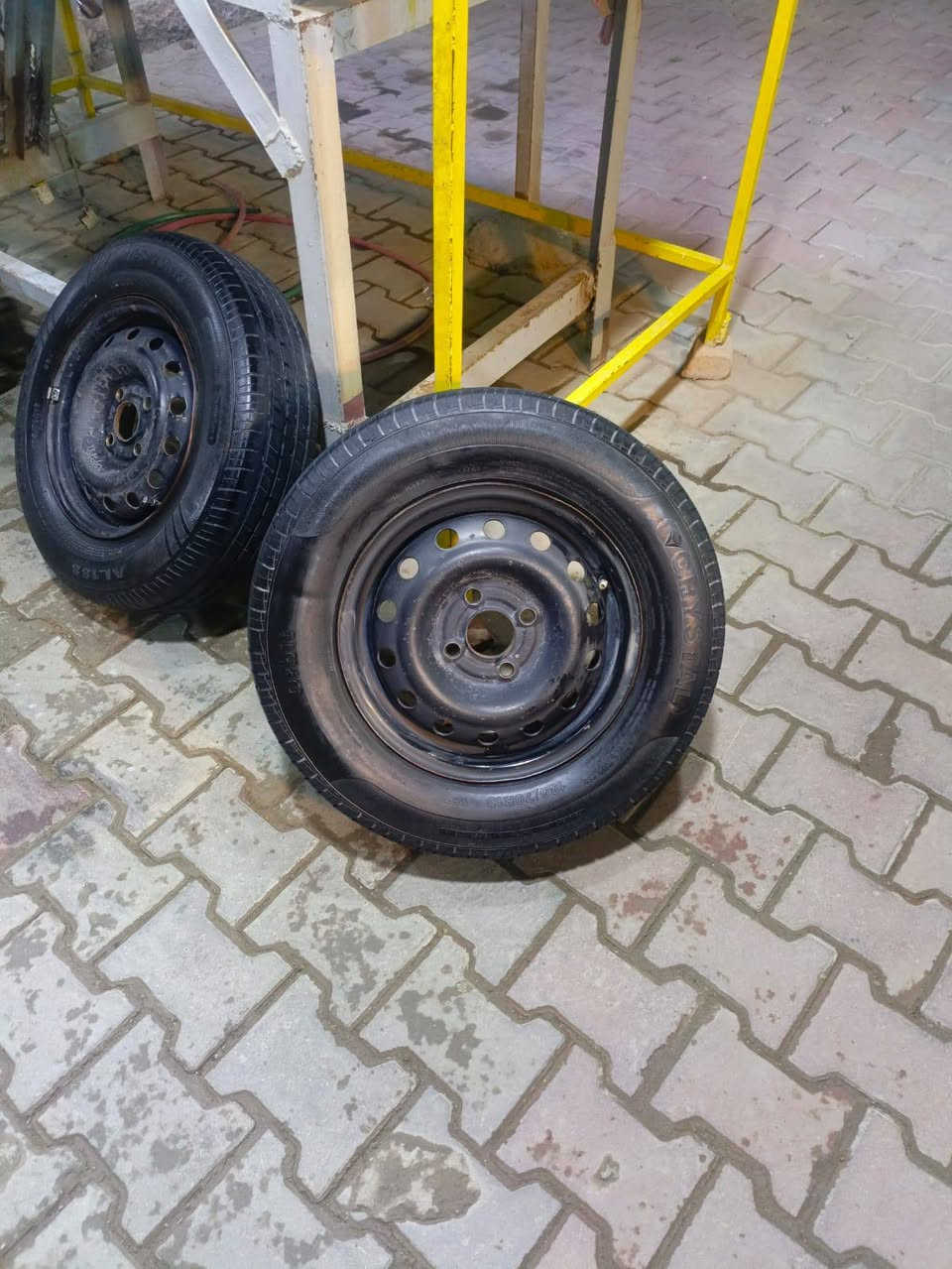 تواير افيو 13 هن ولوياله نظيفات كلش انا ما متواجد بالفيس هذا الرقم 7851445331
كركوك السعر 110


**إذا كنت صاحب هذا الإعلان وتريد حذفه لأي سبب، رجاءا أرسل رسالة إلى الدعم الفني**