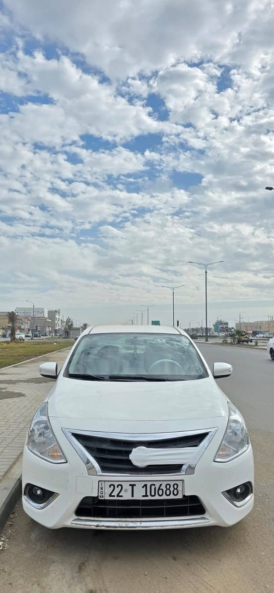 السلام عليكم نسيان سني مصري 
موديل 2025
ماشيه ٤١
دوشمه ارضيات وكشنات 
سياره بعدها وكاله ما صادره بيها 
بيها بارد جوه القبع ومئشر عليه 
السعر 125 وبيها مجال شي قليل 
***********
