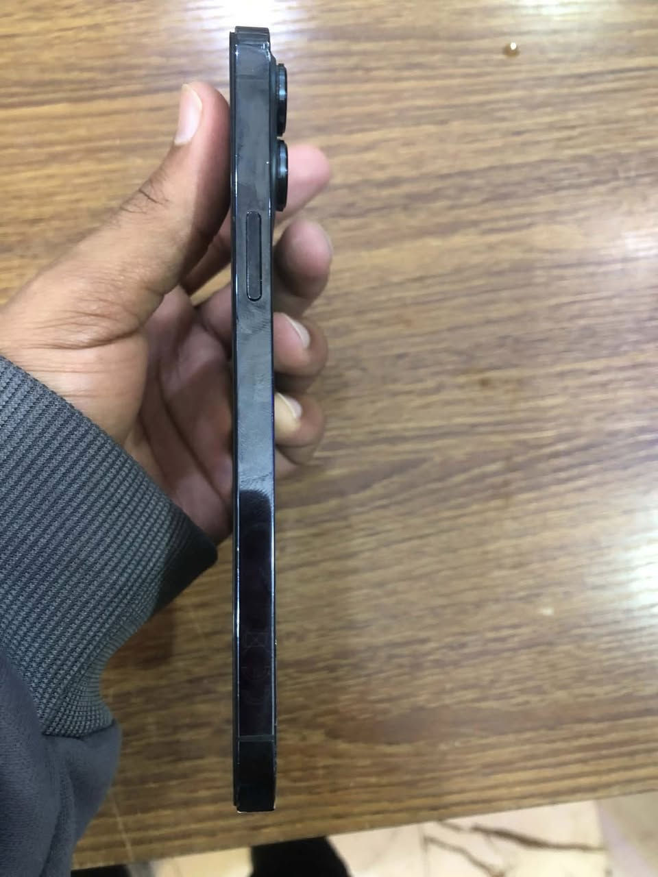 سلام عليكم آيفون 12برو ماكس الذاكره ٢٥٦ البطاريه ٧٦بلاديه. الجهاز مبدل شاشه وكامرات وضهر بي فطور مكاني الناصريه الشراي بخدمته


**إذا كنت صاحب هذا الإعلان وتريد حذفه لأي سبب، رجاءا أرسل رسالة إلى الدعم الفني**