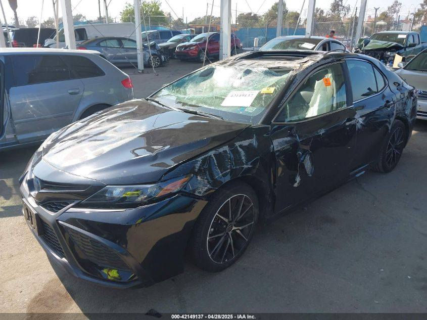 كامري وارد امريكي موديل 2024 se  

محرك 2500 
ماشي 30 بچم كبس كلشي موجود بالسوك معمرة تعمير درجة اولى
سعر 170 مجال  
***********
