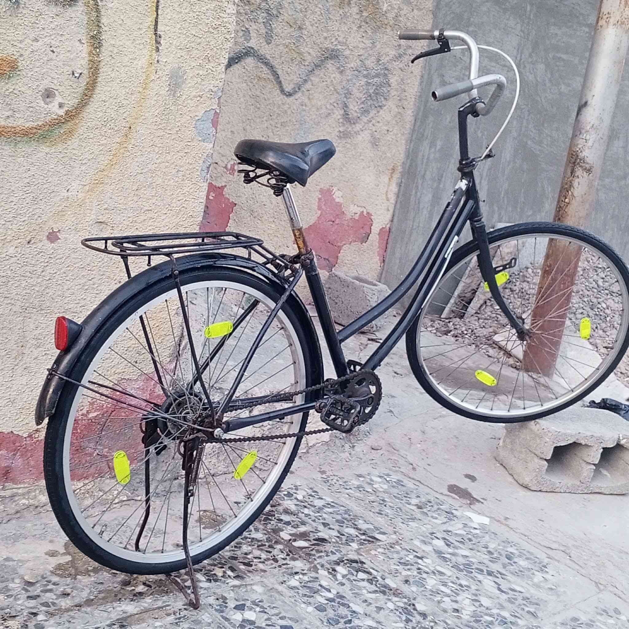 البيع السعر50 المكان الشهداء البياع***********
