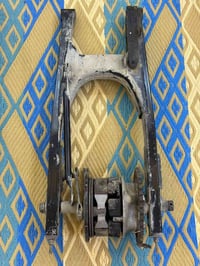 ويل وتاير نضيفات البيع وعربانه بوكسر خلفي مال موديل 24 معه تفرعاته الب...