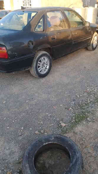 السلام عليكم اخوان اوبل فكترا حجم 20 رقم ألماني شرط تحويل كير ومكينا نضيف كهربائيات كلو شغال بيع مستعجل 27 وبيها مجال العنوان حمام العليل العريج رقم الهاتف ***********
