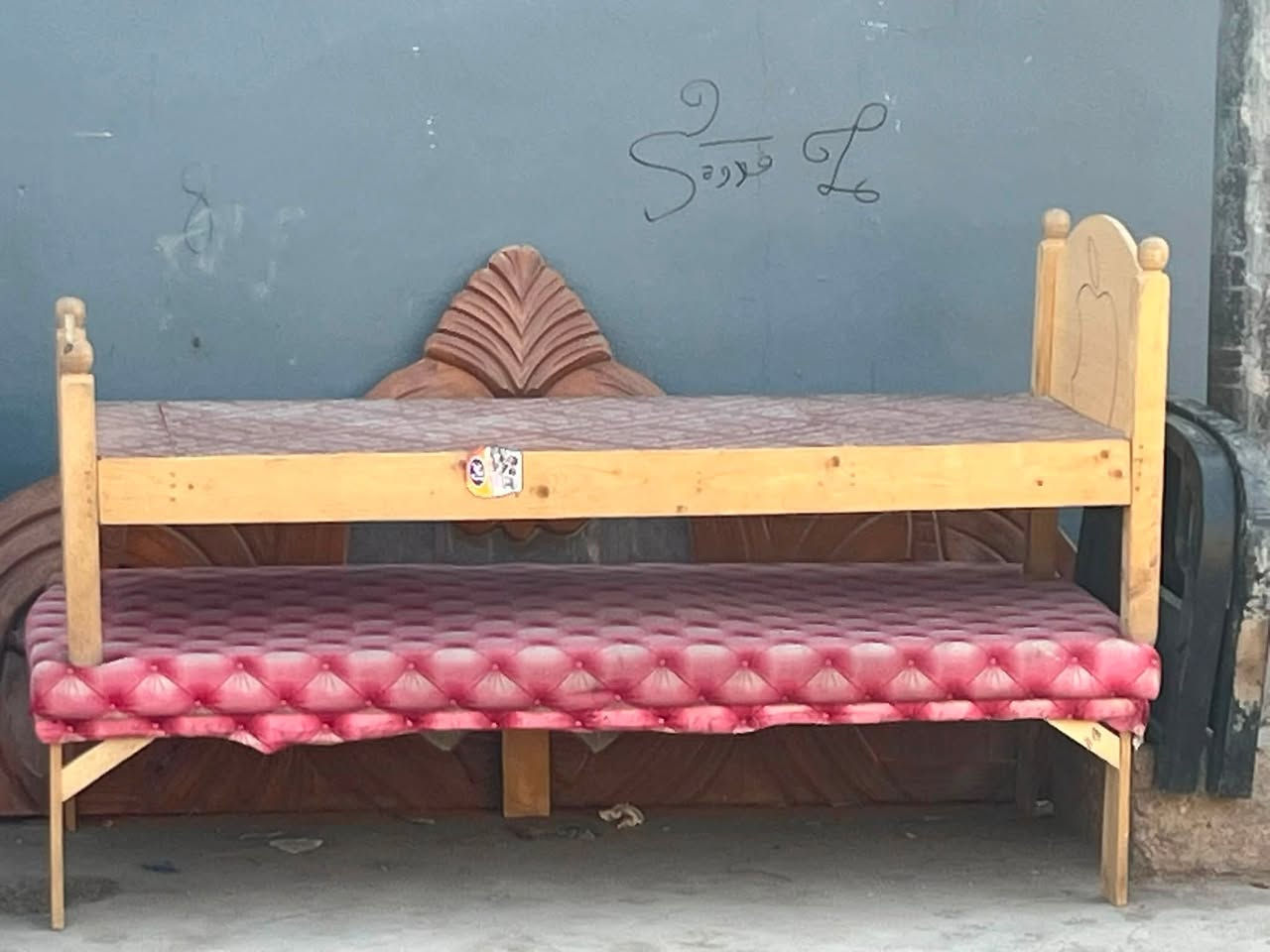 توفر غراض منزلية باسعار مناسبة متوفر بيع وشراء ومراوس شعندك راسلني
العنوان :بلدروز مقابيل مدرسة الثقافة مجاور انفنتي مول 
للاستفسار: ***********
