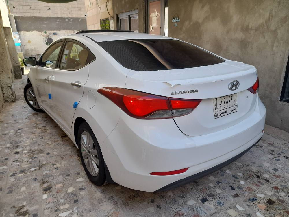 هونداي النترا 2016 وارد خليجي فول عدا البصمه على ايدنه من ال ١٦ رقم بصره تحول سنويه لل ٢٩ بيهه رشتين صبغ بدون ضرر داخلي ربع البنيد او بلصندوك جوه الرقم شي بسيط محرك 2000 دوش كفاله من الفتح والتبخير ماعدا بي صوت راجز اول التشغيل ربع ساعه وايروح الصوت مكان السياره بصره ابو الخصيب للإستفسار *********** السعر ١١٨ مجال قليل البصرة, العراق
