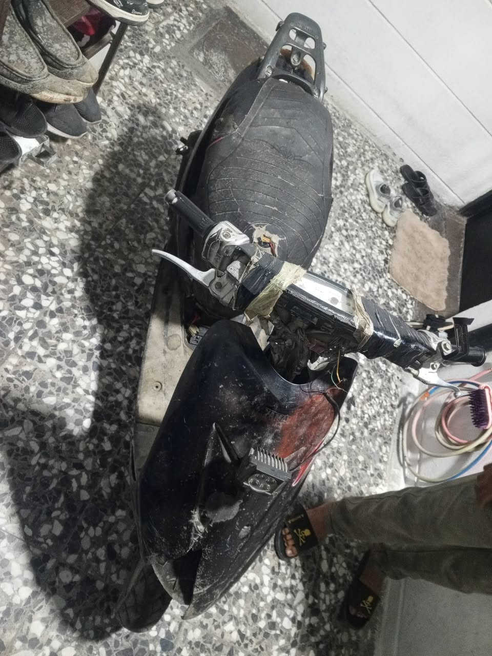 سلام عليكم
عصفوريه للبيع كل شي شغاله نقص بس باتري
يراتله  ترتيبات بسيطة مكاني الدورة السعر 150
***********
