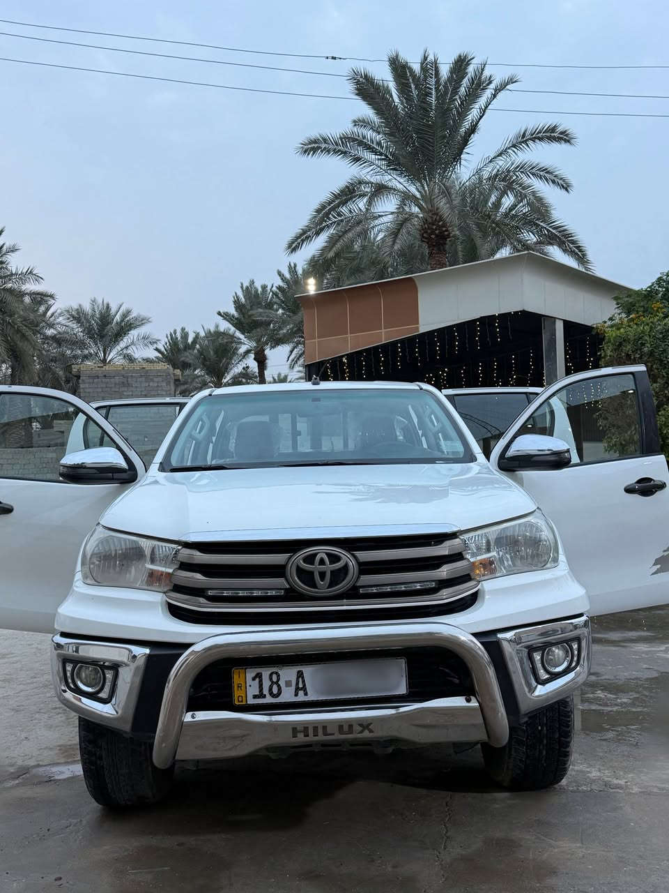 🚗 للبيع هايلوكس 2018 فورويل (دبل)
📍 بابل

✅ بنزين
✅ فور ويل 4x4
✅ الممشى: 250,000 كم
✅ نظافة عالية جداً
✅ مكينة 2700
✅ جاهزة بالكامل 
✅ اللون: أبيض

💰 السعر: 290 ورقة

📞 اتصال أو واتساب: ***********
