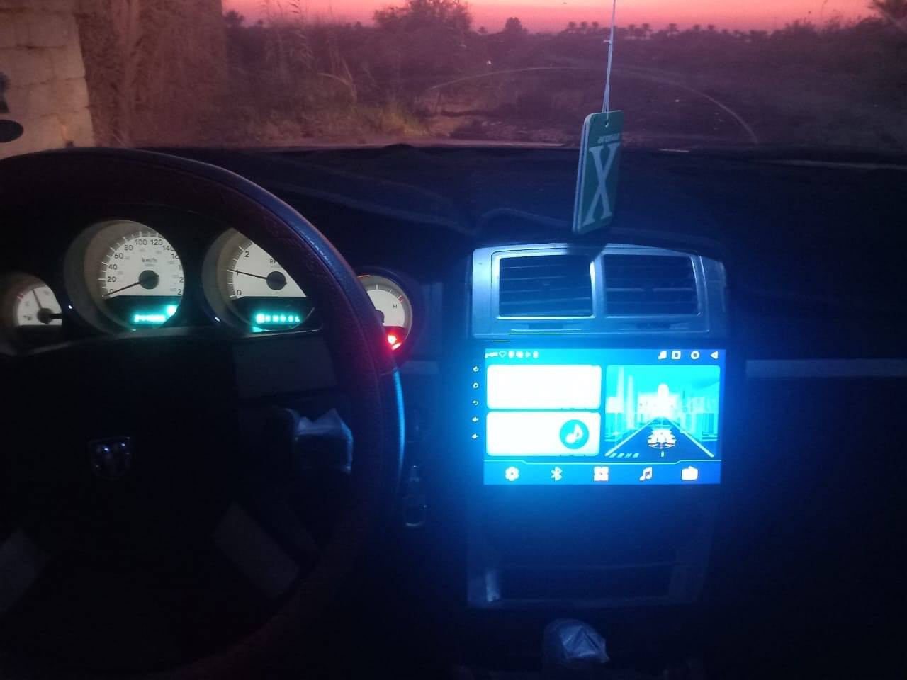 السلام عليكم جارجر موديل عشره كير ومكينه وتبريد كفاله شرط الحاسبه ارقام وسنويه وشاصي طبق الاصل كصه وحده فقط بيع مستعجل اتصل وبيك خير وتدلل***********7
