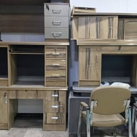 ميز مكتبي • كراسي • نضافه ٩٩٪