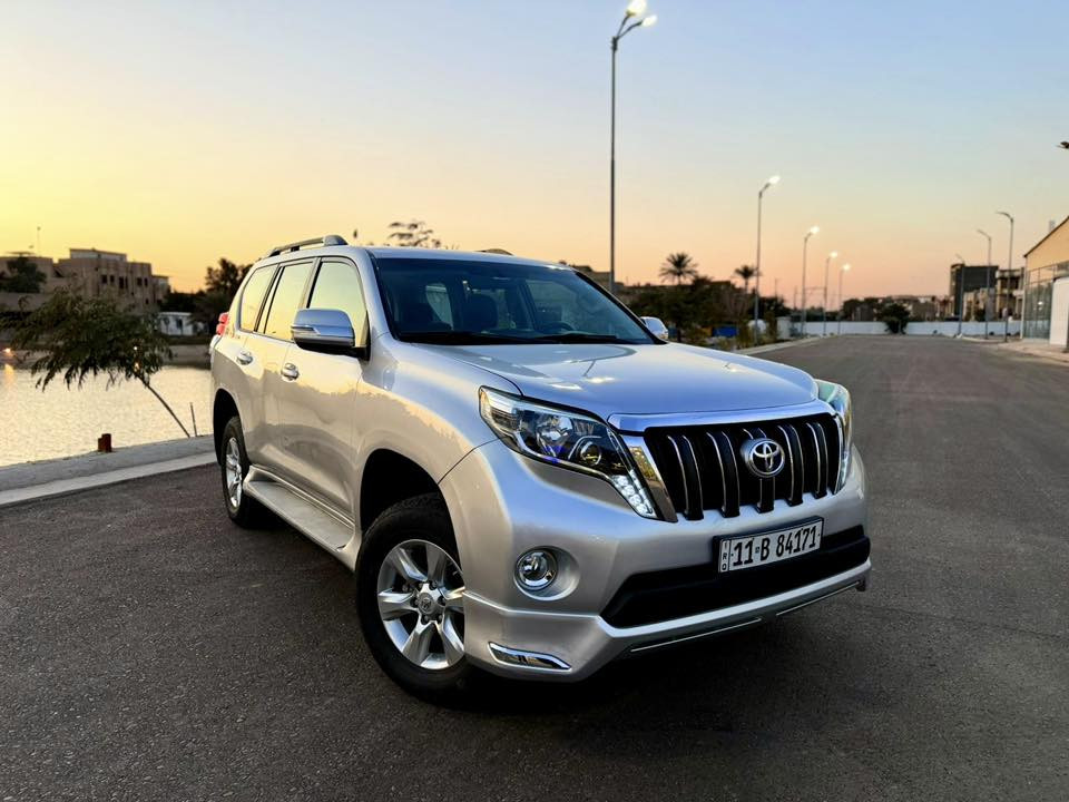 سلام عليكم

برادو 2010
رقم بغداد الجديد
شاشه كامره
هوك خلفي
لايتات زنون
صدر جديد
فيتبم جديد
ودسكات جدد
عليها ادامه كامله بدون اي نقص
مكاني بغداد
بيها بابين صبغ فقط اثر شخط
***********
