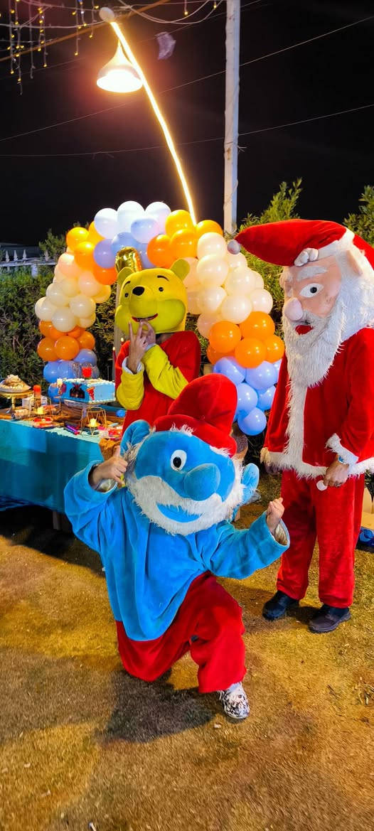 عيد ميلاد ايان الان في متنزه نيو دي العائلي في الدورة
سعر الحجز والتزيين كامل ب35 الف مع الدمى ودي جي وتصوير للحجز ***********
💥عنوان متنزه نيو دي العائلي  💥
بغداد الدورة مدخل حي اسيا من سريع الدورة نهاية شارع جامع حاتم السعدون على اليسار مجاور مدرسة الوهاب ومدرسة السراج💯
#متنزه_نيو_دي_العائلي
#بغداد_الدورة
#نمبر_ون
