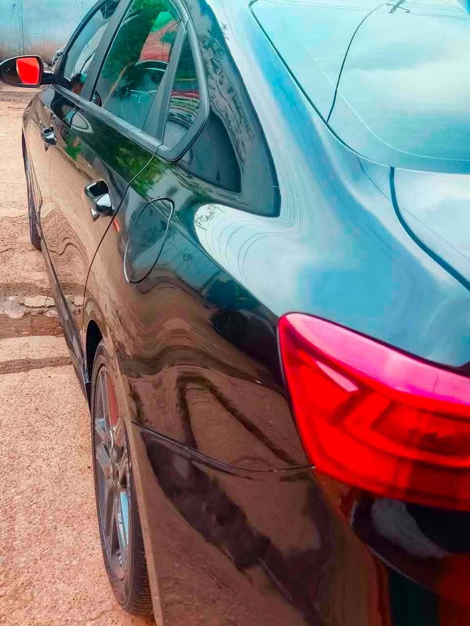 كيا فورتي 2021 Gt line فول مواصفات رقم دهوك
مواصفات السيارة : 👇🏻⬇️

🔴 كشنات جلد

🔴 محرك 2000 دوش

🔴 ماشية 39 الف ميل

🔴 لون السيارة اسود   

 🔴ثلاث وضعيات قيادة 

                                ( ECO-Sport - Normal ) 

🔴رادار 

🔴تحديد مسار 

🔴 بصمة باب وبصمة تشغيل

🔴 فتحة سقف 

🔴مثبت سرعة

🔴 مانع انزلاق

🔴 كاميرا خلفية دوارة بلادي  

🔴شاشة لمس ( ابل كار بلي  ) 

🔴 ايرباك عدد 4 

🔴منفذ USB ⚡️

🔴منفذ AUX 

🔴 بلوجكتر نهاري

🔴 ويل كب  

🟣🟣ملاحظة :  سيارة نظيفة و جاهزة من كل النواحي كلشي مابيهة نقص   

⭕️محرك + گير + صدر كلة جديد و مكفول 

⭕️تخم تاير + بطارية جديدة 

حادثهة بأمريكا : قبغ صندوق وبيها بارد بالبوند


**إذا كنت صاحب هذا الإعلان وتريد حذفه لأي سبب، رجاءا أرسل رسالة إلى الدعم الفني**