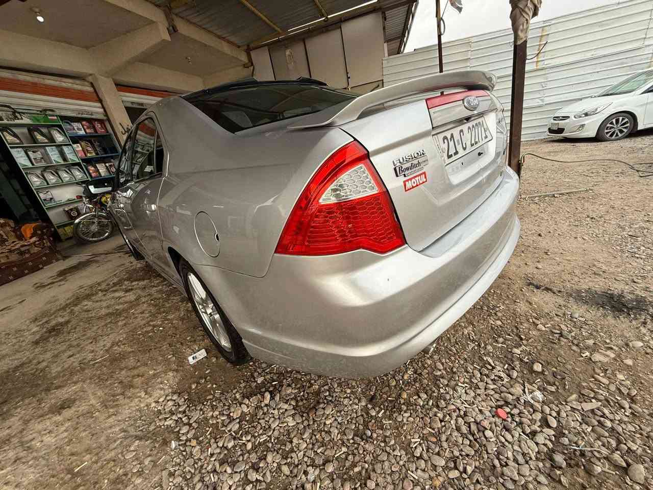 فورد فيوجن 2011 امريكي كلين بدون ضرر فقط تبديل بنيد 
السيارة خير من الله تراية للبصرة 
محرك ستة سلندر  3000 صرفه اقل من الاربعه سلندر
سعره 85 $ وبية مجال عندي بناء ومستعجل على بيعه 
للتواصل هذا رقمي ***********
مكاني ديالى جديدة الشط
