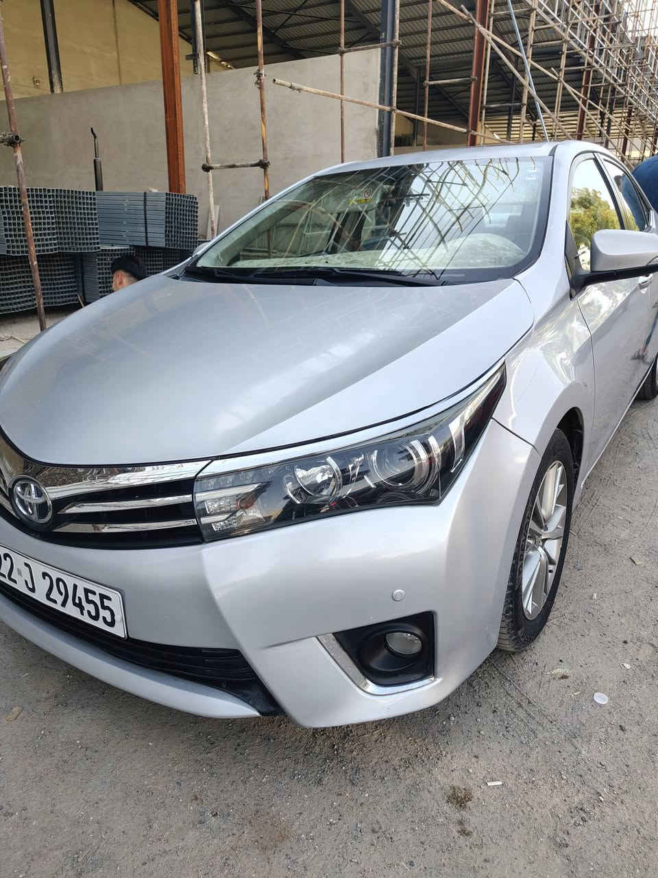 سلام عليكم
كورلا للبيع 
موديل 2015 خليجي
فول مواصفات 
محرك 20
بيها 3 قطع صبغ
بدون دواخل وبدون معجون
بصمة و فتحة سقف مرايات شفط
كهربائيات كلها شغالة
سيارة ماشية 230
رقم اربيل هزة وسنوية جديد 
السعر عالخاص العنوان موصل

رقم واتس اب 
***********
