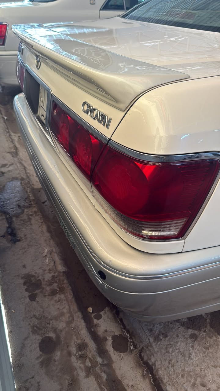 سلام عليكم شباب ملكه لبيع كفاله عامه اربع دكم تبريد قطعتين تحويرت نجف دشبول عارف العيساوي السياره فول فتحه مدفوع مكرك وصاعده هزه بسم شخص واحد بل نجف سعر السياره 130 وبيها مجال ***********
