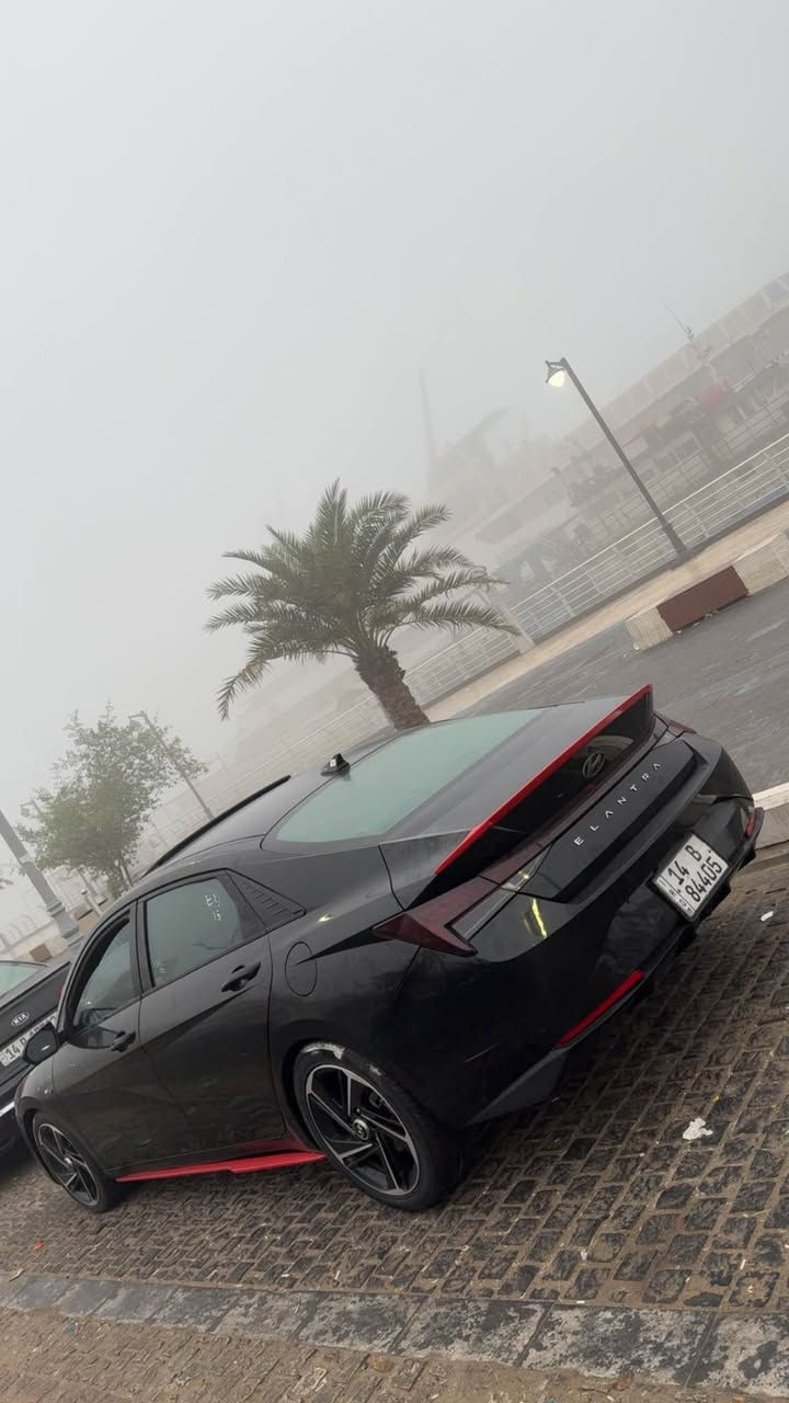 النترا ان لاين 2023 اسود ب 167 للبيع او مراوس ب جالنجر او موستنك 
فول مواصفات للاخير مختنكة
اعلى مواصفات ب الالنترا
ضربتها سخيفة قطعة وحدة جاملغ
خلفي نصه صبغ وشوي من الباب الخلفي صبغ توحيد لون وي جاملغ ماشية 60000 الف كيلو متر

مكانها بصرة 

*********** البصرة, العراق
