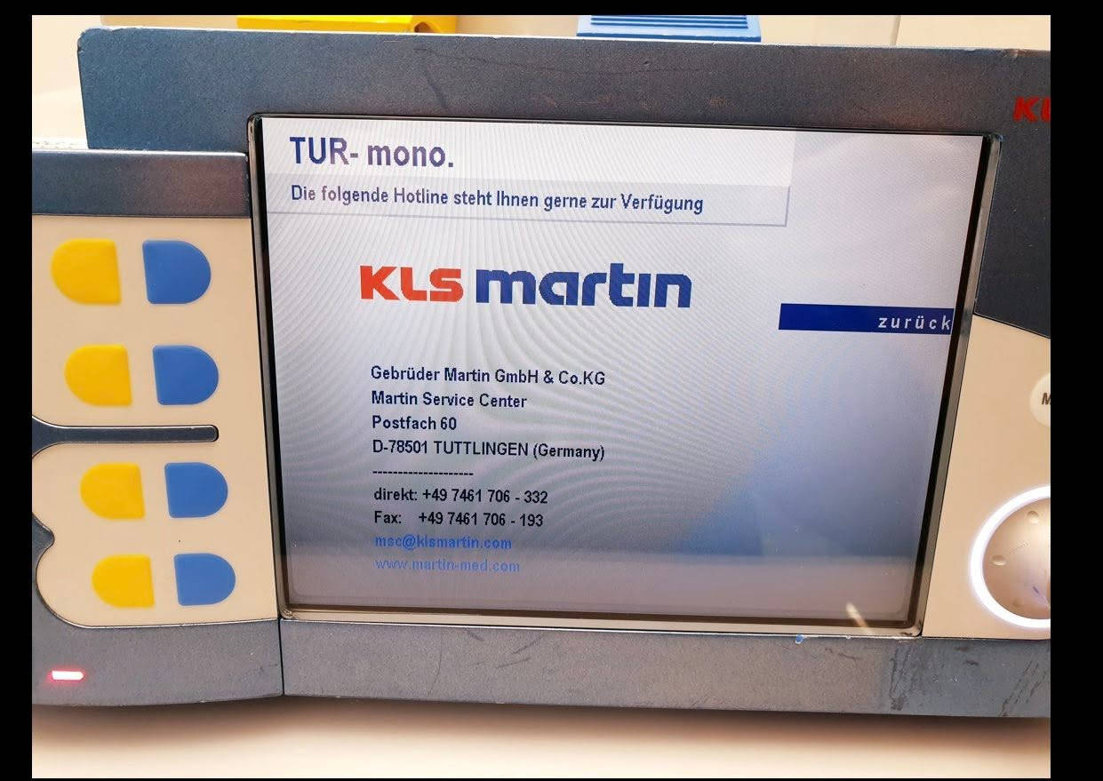 متوفر للطلب:
جهاز الكي الجراحي (KLS Martin maXium ME 402) 🇩🇪

المواصفات والحالة:
• الحالة: مستعمل نظيف جداً بحالة شبه جديدة، فحص وتشغيل كامل.
• الشاشة: شاشة عرض ذكية ملونة (TFT) بنظام تشغيل حديث.
• الملحقات: الدواسة المزدوجة الأصلية متوفرة مع الجهاز.
• المنافذ: المنافذ الخلفية كاملة وسليمة بالكامل.

السعر: 55 ورقة (قفل)

للتفاصيل والطلب، يرجى المراسلة على الخاص.


**إذا كنت صاحب هذا الإعلان وتريد حذفه لأي سبب، رجاءا أرسل رسالة إلى الدعم الفني**