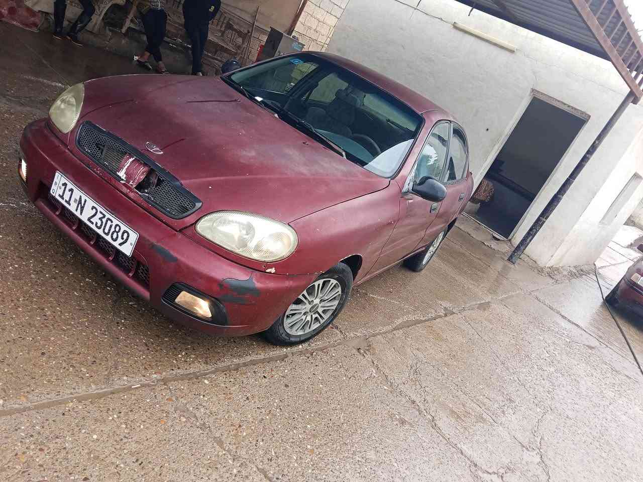 السلام عليكم ،،،، دايو لانوس موديل 1997 رقم بغداد مشروع وطني  تحويل مباشر السيارة حلوة ومابيها اي ضربه بس جاردة  تبريد گير محرك كلها شغاله صدر مرتب داخلها جديد السعر 27 وبيها مجال ،، رقم الهاتف *********** غير متواجد خاص
