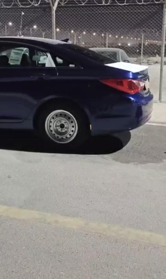 سوناتا 2013 وارد امريكي ادوات ادوات ادوااااات ادوواااات مكان بصره بصره بصره
لون ازرك جويتي سوناتا 2013 وارد امريكي ادوات ادوات ادوااااات ادوواااات مكان بصره بصره بصره 
كصه جنطه 
كفاله مكينه + كير
مكينه 2.4 GDI
غرفه جديده بالجيس
منظومه زنون كامله
منظومه تبريد كامله جديده
تخم تاير جديد + السبير
شاشه اندوريد 
تحكم ستيرن جهتين 
مثبت سرعه
نظام ECO الاقتصادي
عدادات ليزري متفاعل 
سنتر لوك مركزي
مري كهربائيه متحركه
هيتر مرايات 
سستم نظام صوت متفاعل 4D
حداديه 70%
عليه ادامه كامله جاهزة من كلشي
متومه اربيل شرط الحاسبه + عائديه مرور 
السيارة رقم واحد ( 4 بيبان + بنيد + صندوك ) 
ليبل بيبان + هزة + سنويه 
متومه رقم شاصي + بليته + بدنه + جامه إماميه المكان بصره رقم الهاتف *********** السعر 45  بيع  وبيهه مجال كلش كلش قليل
