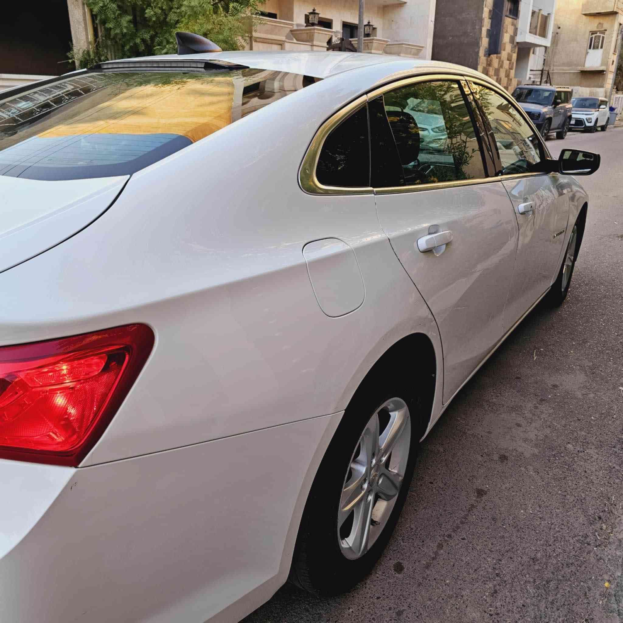 ماليبو مديل 2020 أمريكي 
سونار وصور حادث مرفق  مكينه كير مكفولات من كلشي صدر خير من الله بصمه سياره برغي نقص مابيها رقم اربيل دولي تحويل وكاله  مكان بغداد الكرخ 
 سعر 115مع مجال بصيط
تواصل *********** بغداد, العراق
