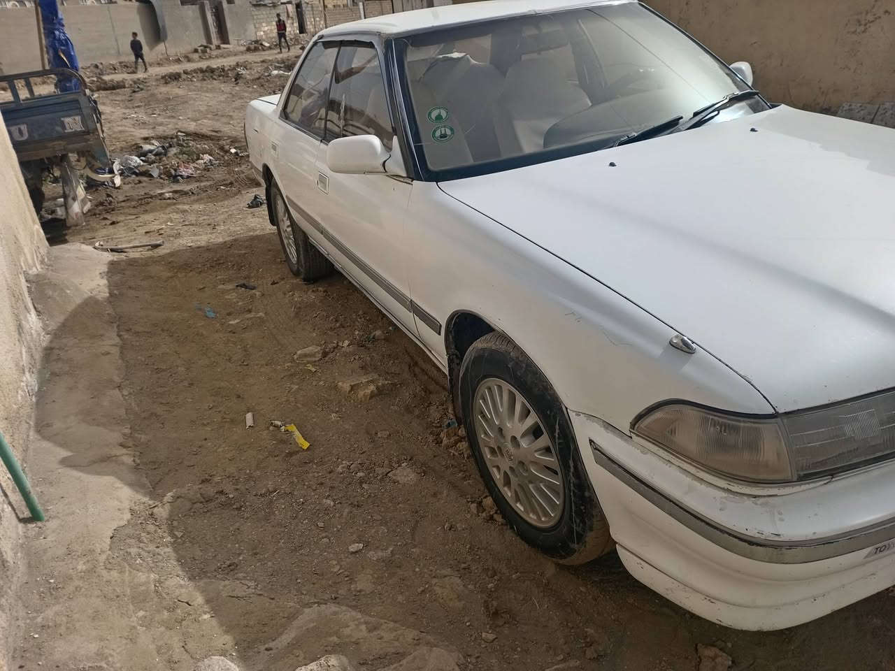 مارك للبيع رقم واسط موديل ١٩٩١مكانه واسط الكوت اتصل على الرقم  اني مكلف بالنشر***********
