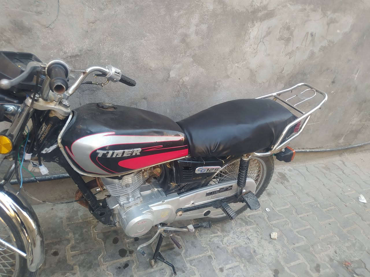 دراجه اربعه مير تايكر للبيع
عوزهه بي ضفيره اوراق اصولي موديل ٢٠ مكينه كفاله بيع مستعجل ٥٢٥ وبيهه مجال 

*********** موجود واتساب وخط مكاني كربلاء طويريج
