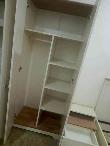 غرفة نوم  ٥   قطع   
مامستخدمه ابد  فقط منصوبه 
سرير  + كنتور  ٤  ابواب  + ميز مرايه + ميز  دراسي  +  كومدي 
#السعر   ٦٠٠   الف بي مجال 
#العنوان : بغداد - الغزاليه  شارع الخطيب الزراعي - قرب  جامع الامام  الحسن  عليه السلام 
#الي يريده  يتصل بالرقم 
‏‪0774 196 8336‬‏
#واتساب #  واتساب # واتساب 
يرجى متابعة الصفحه  
ليصلكم كل ماهو جديد 
نعمل لخدمتكم 
علي البابلي
