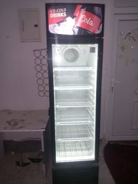 براد • نضيف • شغال