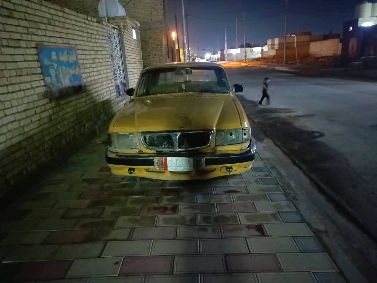 فولكه موديل 2003 رقم ذي قار بسمي سنويه بعدهي مامنتهيه 2027 يله تنتهي 
بس الكير تعبان 
مكينه ثنين ونص 
السعر 18قفل مكان سوق الشيوخ  
رقم الهاتف ***********
