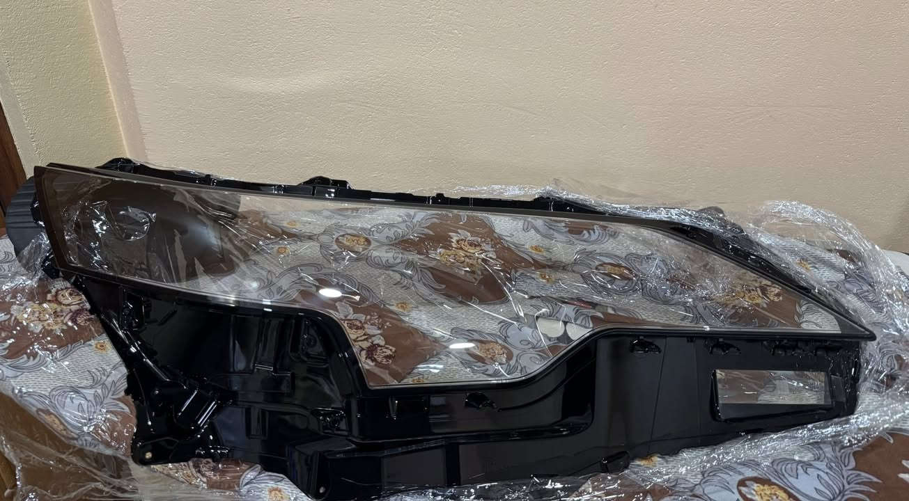 بك لايت يمين rx 2024 
لايت عدسة وحدة يمين 
ظهر لايت وجام لايت rx es nx 

بغداد الدورة 
***********
