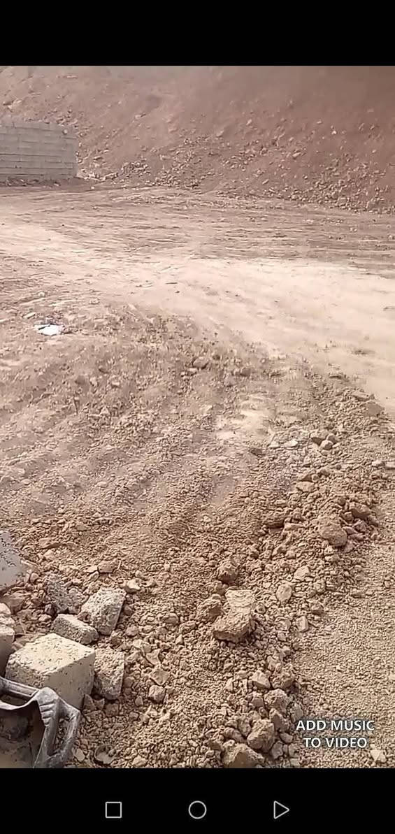 قطعه ارض للبيع المساحه 450مترزراعيه العنوان الشرقاط شارع معمل القاز قرب مدرسة الوقاص  7ملايين هاتف ***********
