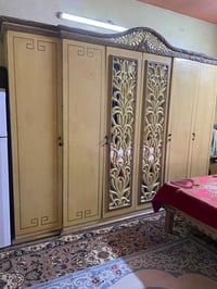 غرفة نوم • للبيع • أثاث خشبي