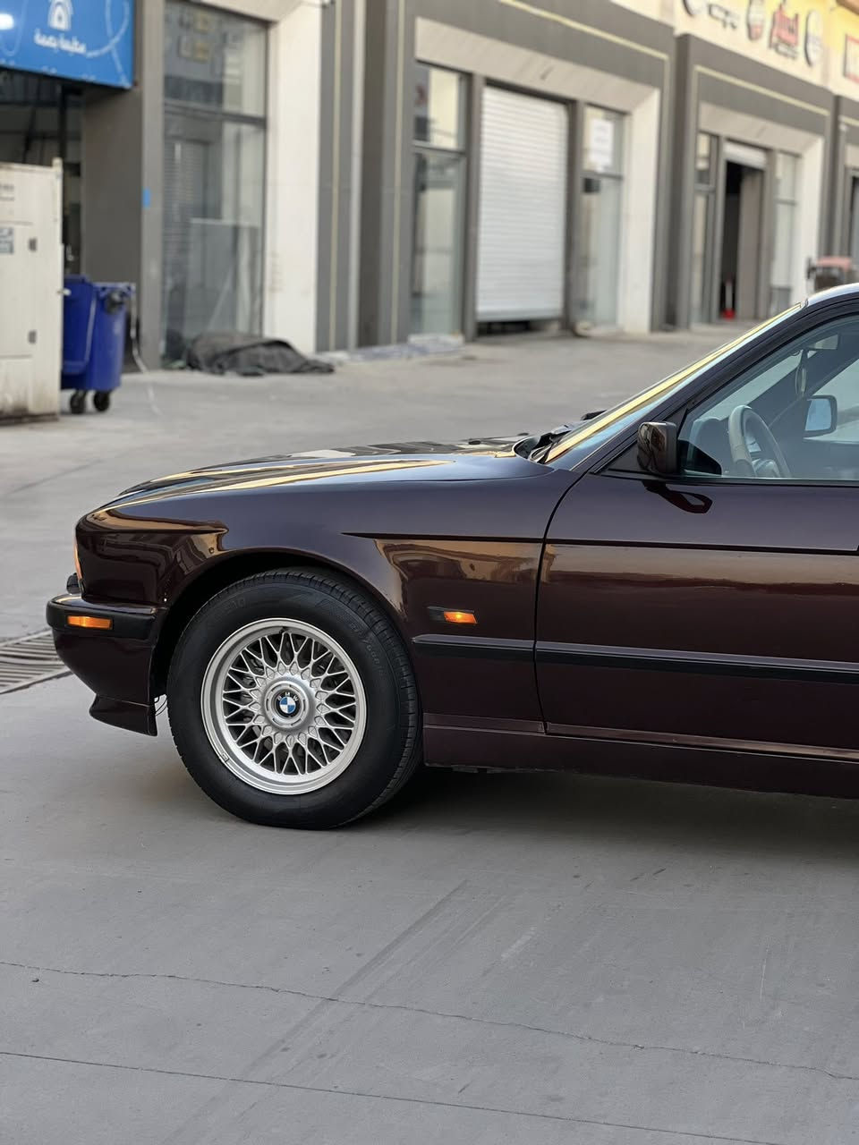 للبيع
BMW 
530-V8  مسكر اصل وفصل 
1994 اصل بدون تحديث 
Limited لمتد اصل فول

السياره مصبوغه عام للجمالية وموضح بالصور صفحات السياره كلش مرتبه 

1-بجم عريض 
2-مرايات منفصل بلاد 
3- سلايت طكتين اوتو شغال 
4- دعاميات M 
5- ويل خليه حجم 16 جديد 
6- سقف اسود
7-دبل ايرباك
8- دبل جكمجه
9-كمبيوتر 
10-قطعتين تبريد 
11- برده خلفيه 
12-داخل جلد بيجي كشنات+ابواب كارتير  
13-دبل كشن كهرباء +تكوات كهرباء 
14- تحكم ستيرن كهرباء شغال 
15- سيدي چنجر
16-اربعه جام اوتو
17-حساسات خلفيه شغال
18-ABS 

لايت بك لايت كله جديد

تبريد شرط ثلج 

كير شرط درجة اولى
محرك شرط درجة اولى 

السياره بدون اي نقوصات 

السياره باسمي 
سنويه جديد 
هزه+ فحص جديد 
رقم نينوى الجديد مسطره مشروع وطني تتحول بجميع المحافظات 

المكان نينوى 

السعر (88) وبيها مجال خابر وتدلل 

***********
***********
