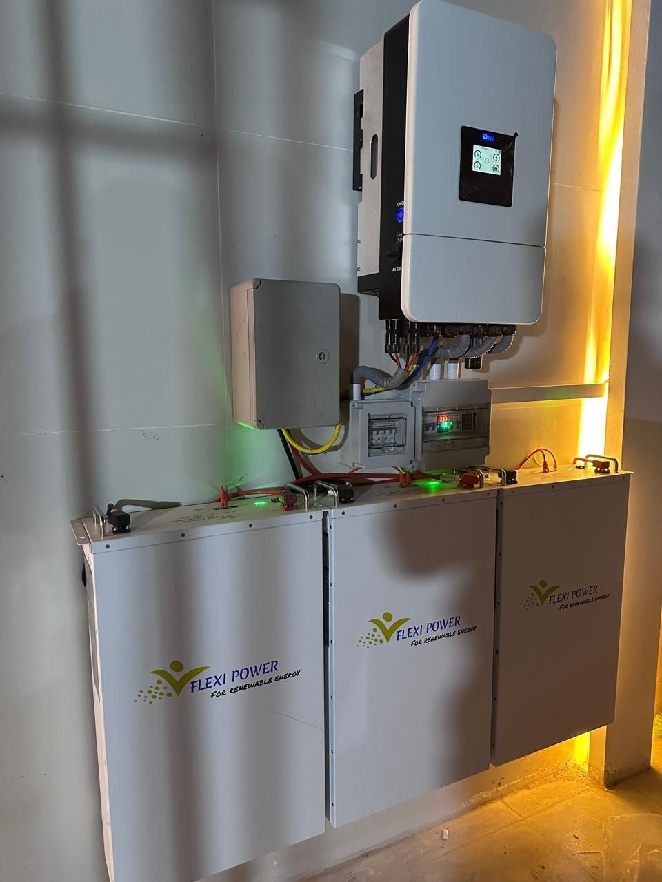 الفرصة لتحقيق استقرار الكهرباء
وانتهاء  المشاكل ودفع الفواتير المكلفة
منظومة الطاقة الشمسية الأكثر مبيعا
١٦ امبير نهاري وليلىي تشغل كل البيت.                 وتتوفر أحجام وانواع واسعار مختلفة
ماعليكم الا ان تتواصلون
***********
***********
العنوان : حي الأعلام قرب ثانوية التعاون
#السطوع_للطاقة_الشمسية #ذكاء #solar #طاقة
