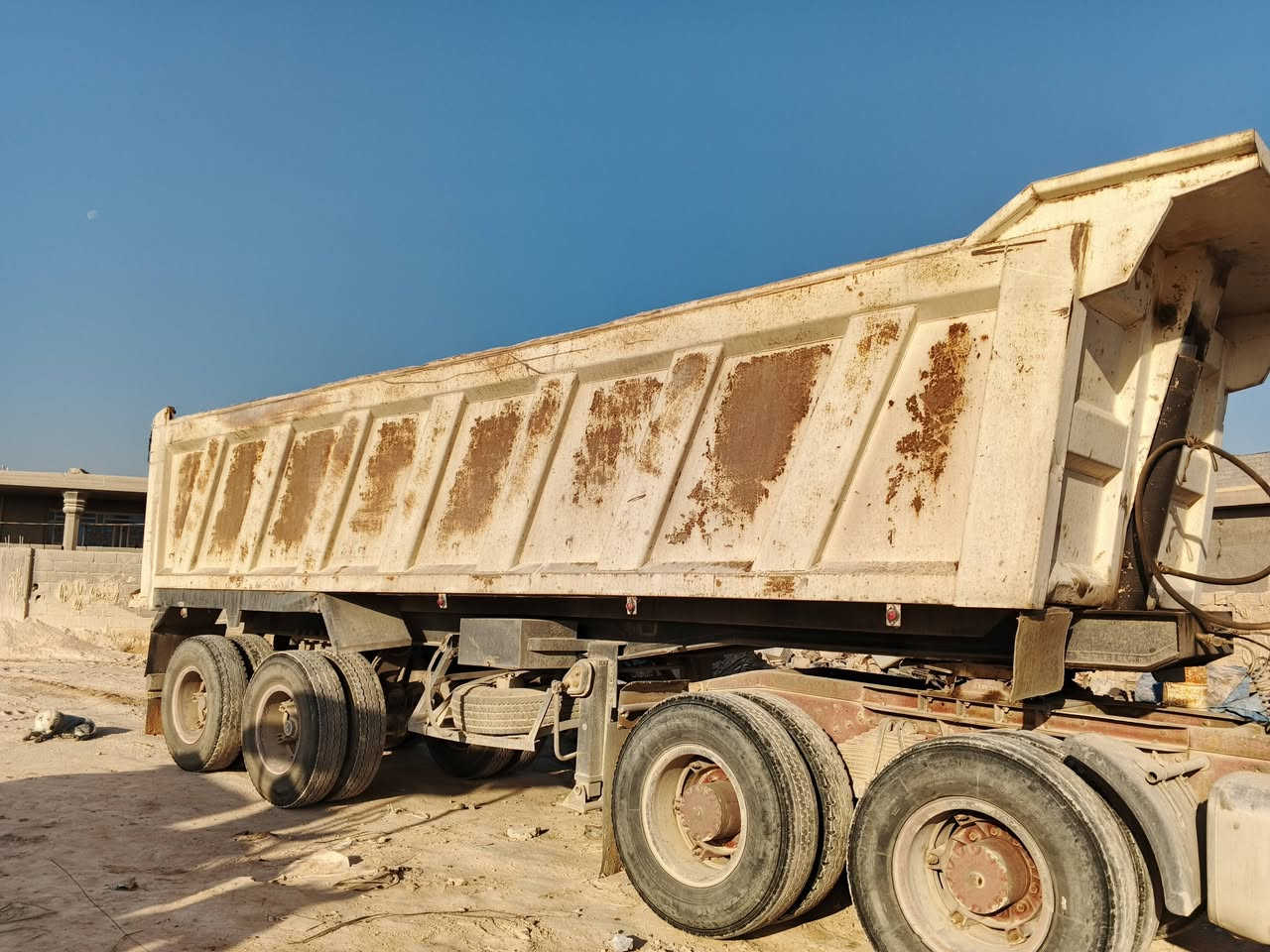 السلام عليكم عربانه ناصر احمد للبيع ***********
