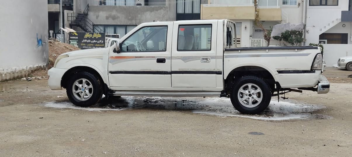 پیکاب گۆناو مودێل ٢٠٠٧
ژ.م ***********یان***********
شوێن سلێمانی نرخی ٢٧گەڵا
 مەکینە بەخ
گێڕوو مەکینەو ئەکسلی بەشەرت
تاغم پێشی تندوو تۆڵە هیچ مەسرەفی نیە
دەعم و لێدراوی نیە 
مەنەفێستە
گەرمی و کارەبای کامل ئیش دەکات جایزە بۆ کەسابەت السليمانية, العراق
