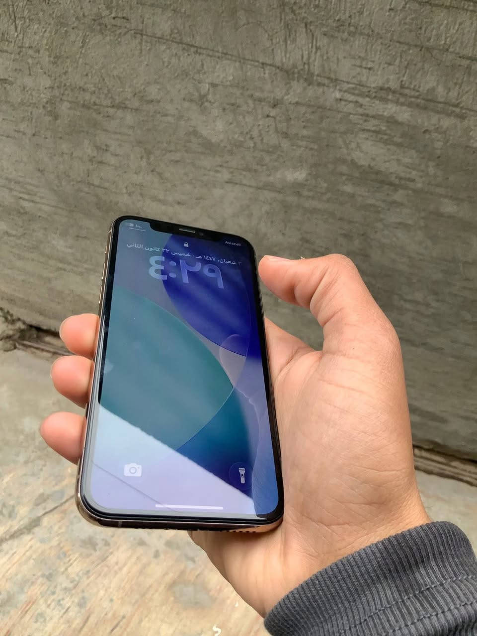 سلام وعليكم 
ايڤون 11 برو ماكس ذاكره 256 
بطاريه 💯 مبدله شرط اصليه فقط باقي كله بلادي فيس ايدي بصمه شغال 
سعره350 بي مجال مكاني خالديه
***********
