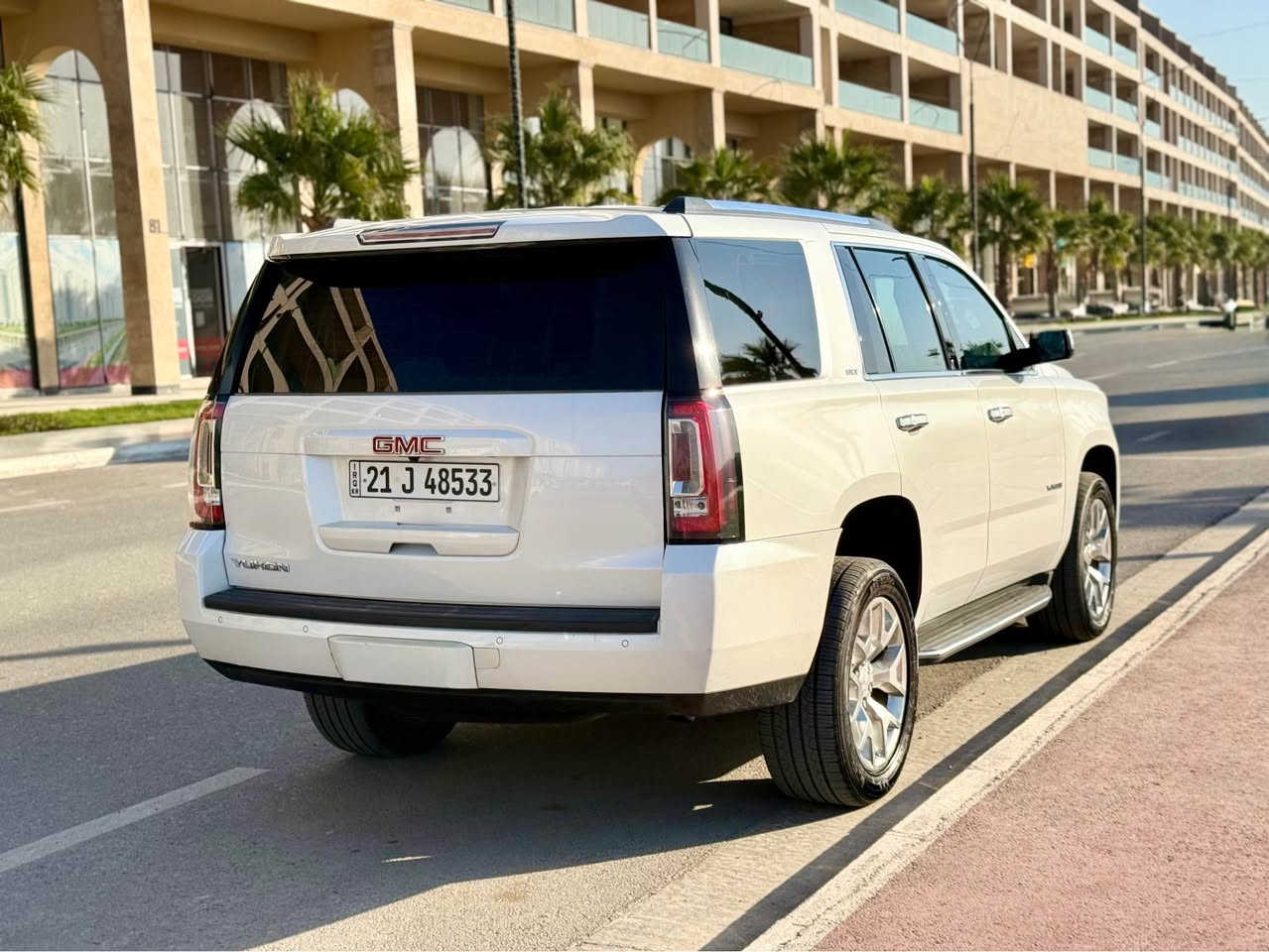 ‏GMC yukon SLT 2017
‏‎بترا
خليجي شركة منصور
فووول مواصفات 
حجم المحرك 8V (5300)
فتحة سقف 
تشغيل عن بعد
قاصة
صندوق ذكي كهرباء و جك
حساسات امامي
حساسات خلفي
تبريد خلفي منفصل
كشنات  كهرباء 
كشنات خلفي أمامي تدفئه تبريد 
كشنات خذن
رادار ٣٦٠
بصمة عدد
شاشة كبيرة 
وايرليس جارج
دبل اكسك
شاشة صقف
١١٧ الف کیلو ماشية
شبر صبوغ جاملغ
📍مكان سيارة سليمانية 
***********

٣٤٩$ السليمانية, العراق
