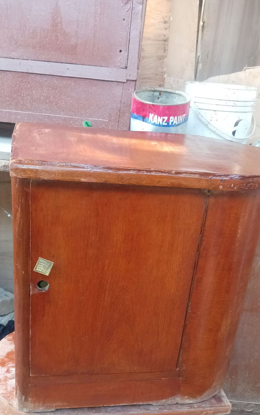 🔥 تصفية محل 🔥
🪑 كناتير
📐 زوايا خشب صاج – أي موديل
💰 السعر: 25 ألف
🪞 ميز مراية خشب صاج
💰 السعر: 25 ألف
🧰 ملاحق وصل بوفية كوميدي
💰 السعر: 15 ألف
🛏️ توج غرف مع السدادة خشب صاج
💰 السعر: 50 ألف
📍 العنوان: الشطرة 🏙️
📞 هاتف / واتساب: *********** 📲
