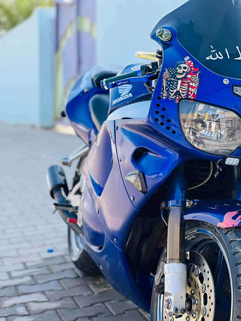 سلام عليكم شباب دراجه شغاله نكره سلف بس طلع بيهاا صوت وما شغلتهاا بعد تركتها دراجه ما مفتوحه ابد يعني كلهاا شغاله ويرادلها ترتيب بصيط ابيع طافيه ١٢ ورقه وبيها مجال متواجد ٢٤ساعه النجف, العراق


**إذا كنت صاحب هذا الإعلان وتريد حذفه لأي سبب، رجاءا أرسل رسالة إلى الدعم الفني**