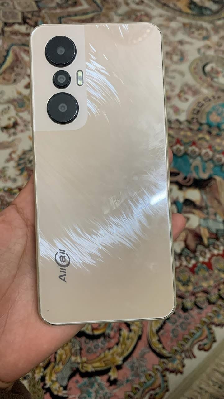 سلام عليكم اخوان
هيرو 30 plus جهاز نظيف مابي اي خلل كامره واتصال وسريع بلتصفح وكذلك بصمات شغاله وجه واصبع ذاكره 128 عشوائيه 8 سعر 120 وبي مجال لشراي مكاني محموديه حي الكرار 
اتصال *********** 🩵
