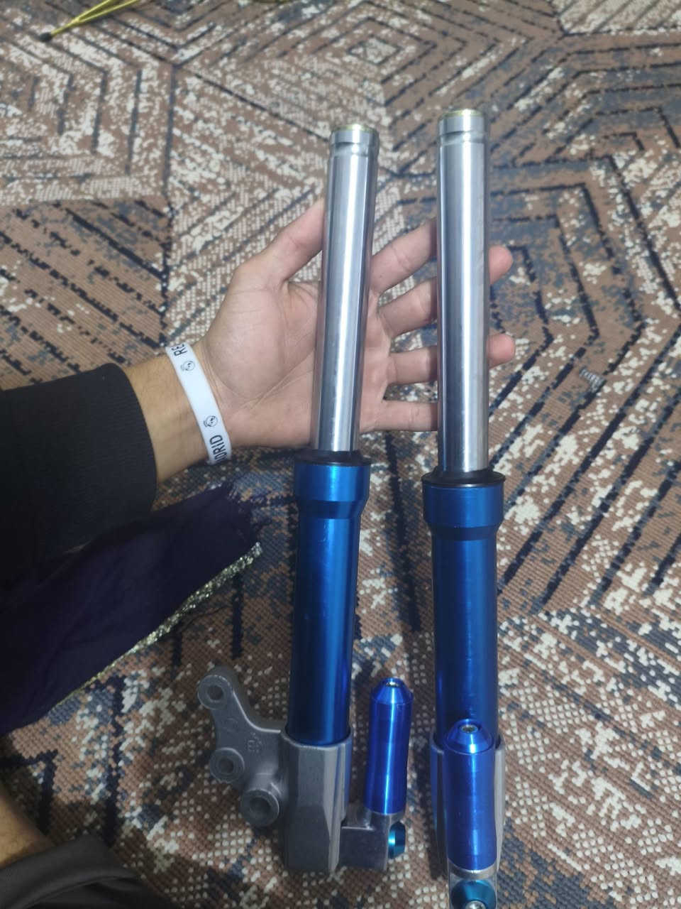 سلام عليكم تزويد ماكس 
*ملاحضه الغراض جدد ممشدوده
وياله نجمه ثقيل مو العادي الي بل محلات 🖤سعر48 وبيهه مجال
ستان صفح  ازرق طوخ💙 سعر 9
دبلات رياضي ام البطل لون ازرق💙 45وبيهن مجال
تعلاكه مال غراض شكل جديدلون ازرق💙9وبيهه مجال
للاستفسار***********
