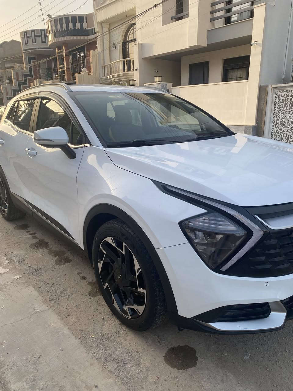 كيا سبورتج موديل 2022 وكاله خليجي مكفوله فول مواصفات بدون فتحه صندوق كهربائي مرايات كهربائيه بصمه حساس امي خلفي كامره تدفئه كشنات السعر 21000$ ***********
