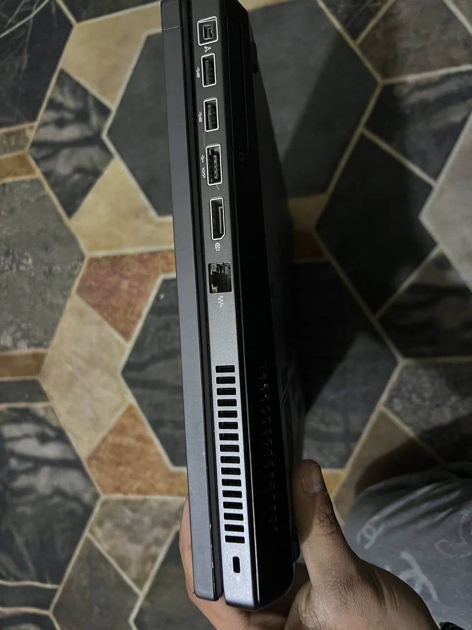 للبيع ***********
