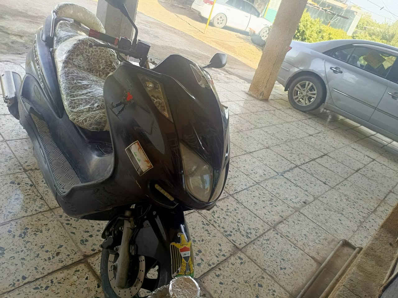 سلام عليكم شباب دراجه مااجسته للبيع فول كلشي بيه فول وكلشي بيه شغال مااخليت مكان ماارحت بيه ها أوراقه كامله  السعر 600وبيه مجال للطيبين ***********بيه واتساب
