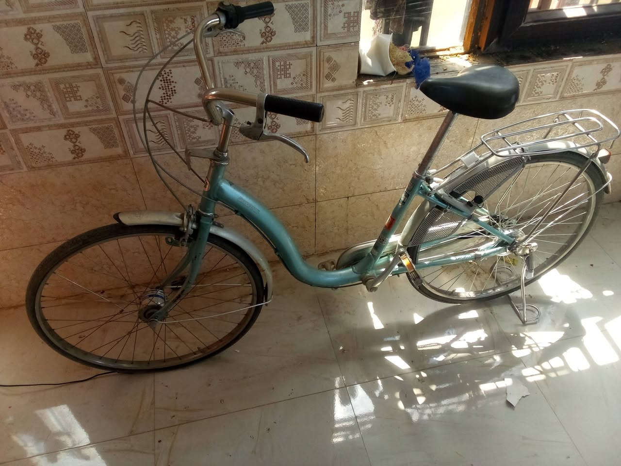 سلام عليكم 

بيسكل للبيع . 

كلشي شغال  
حجم 26 

سعر 85 وبي مجال الاستفسار خاص


**إذا كنت صاحب هذا الإعلان وتريد حذفه لأي سبب، رجاءا أرسل رسالة إلى الدعم الفني**