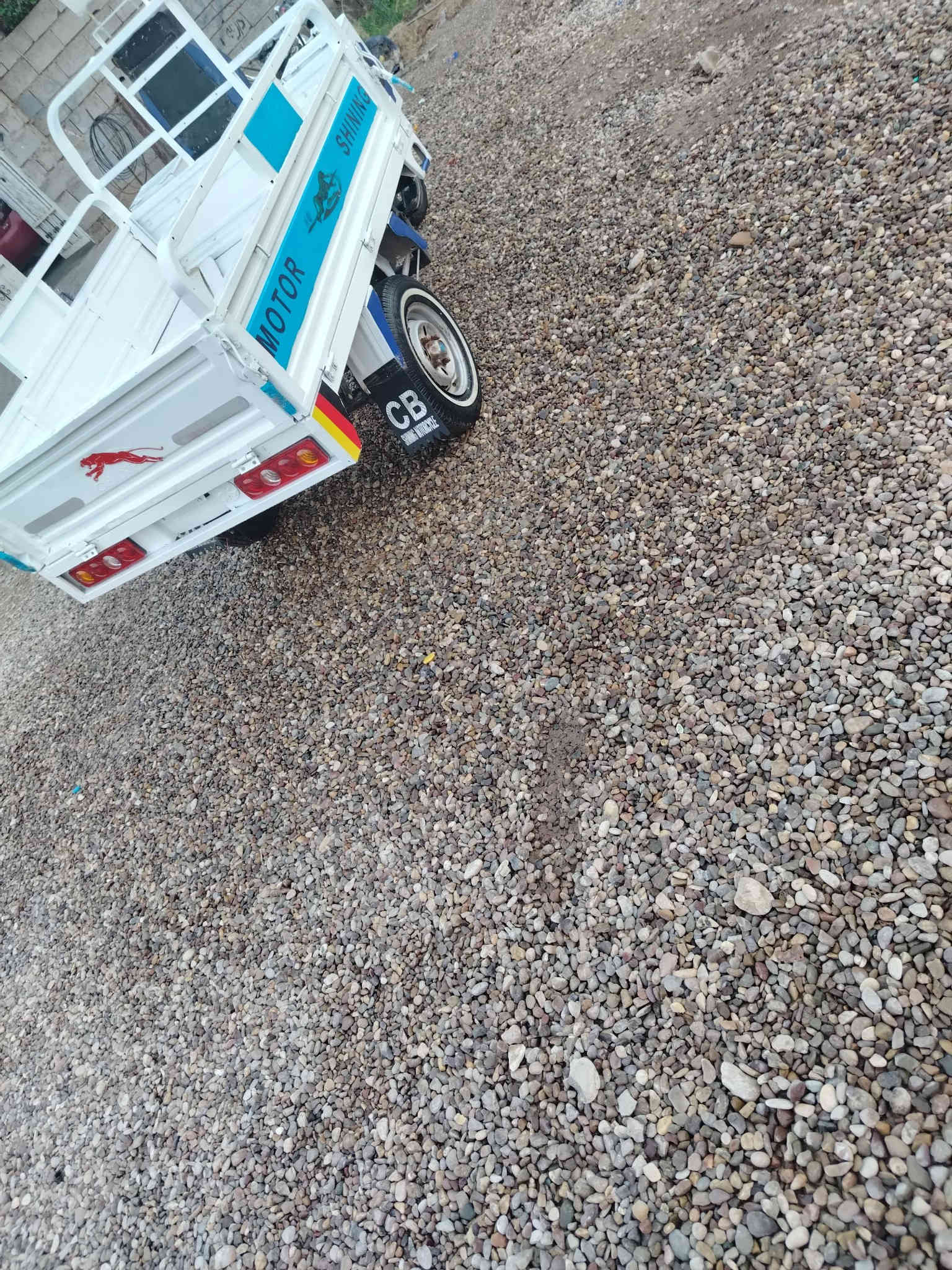 ستوته البيع موديل موديل ١٨ أوراق كامل منفس موجود ركبه شرط محرك شرط مامفتوح ٢١ كهربائات كامل سلف فحل عالي سعر مليون ١٠٠ بيها مجال حك جيه *********** مكان سليمان بيك
