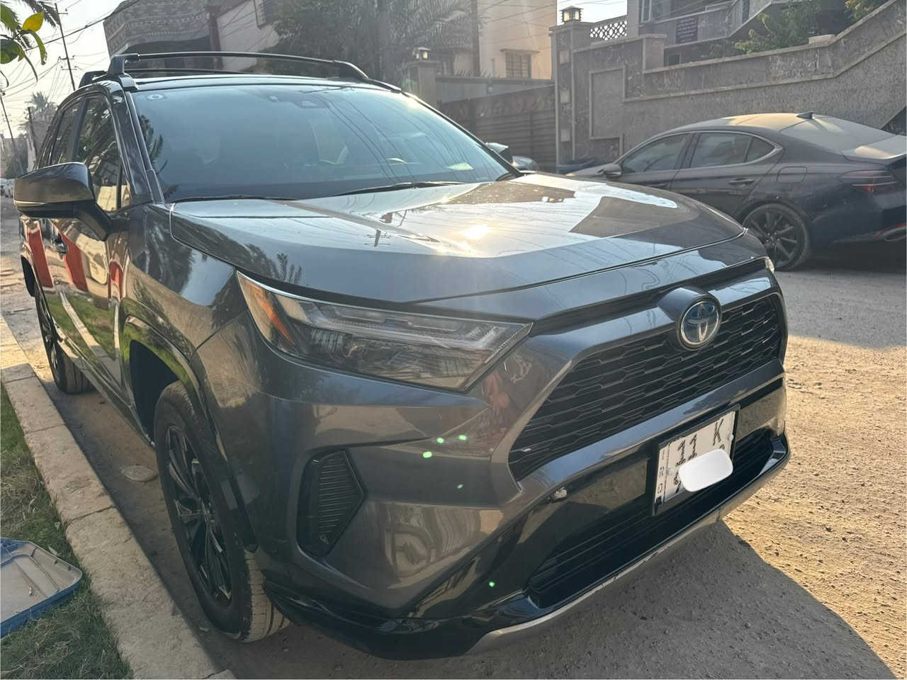 راف فور للبيع فقط
موديل ٢٠٢٣ se هايبرد رادار امامي و جانبي فتحة بصمه تدفئة كشن
السيارة اني مستوردها كفالة من كل النواحي كلها على وضع الشركة من دواخل حدادة مكينة كهربائيات ايرباك 
السعر 235$ 
مكان السيارة بغداد
***********
